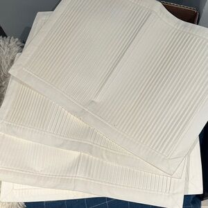 Set of 4 white  Placemats